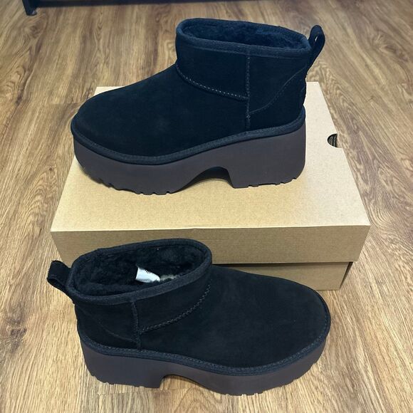 UGG black suede wool platform heeled ankle boots booties shoes women’s 8 new - Picture 1 of 7
